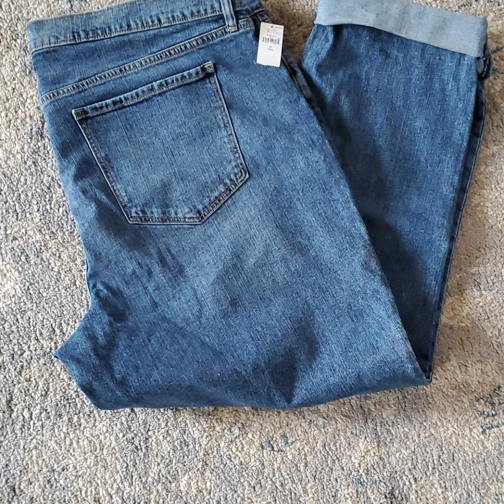Old Navy Tall boyfriend Capri Jeans  NWT